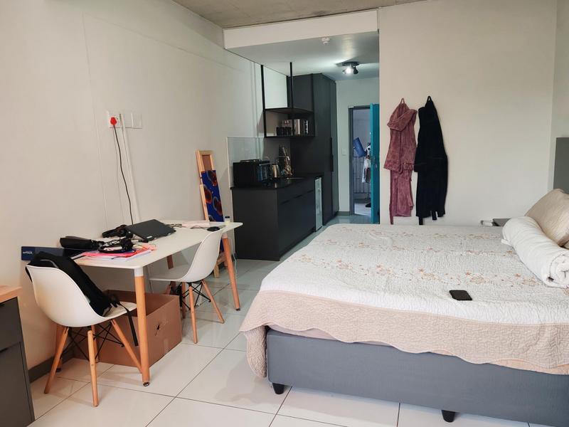 To Let 1 Bedroom Property for Rent in Observatory Western Cape